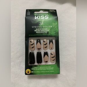 Kiss Press on Nails